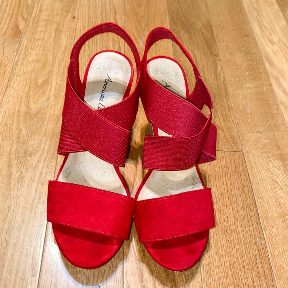 American Eagle Sandals - Picture 2 of 2